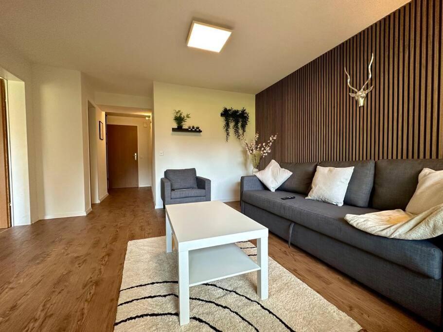 Alpine Retreat 4 Person Apartment Near Zermatt With Parking! Täsch Zewnętrze zdjęcie